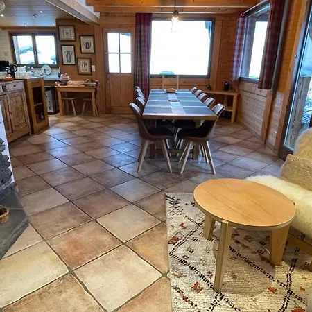 Tavernier Chalet *